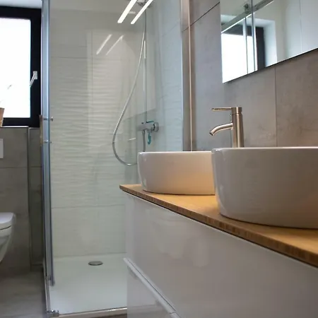 Welcome In - Met Balkon En Fantastisch Uitzicht, Incl Fiets-&skiberging Appartement